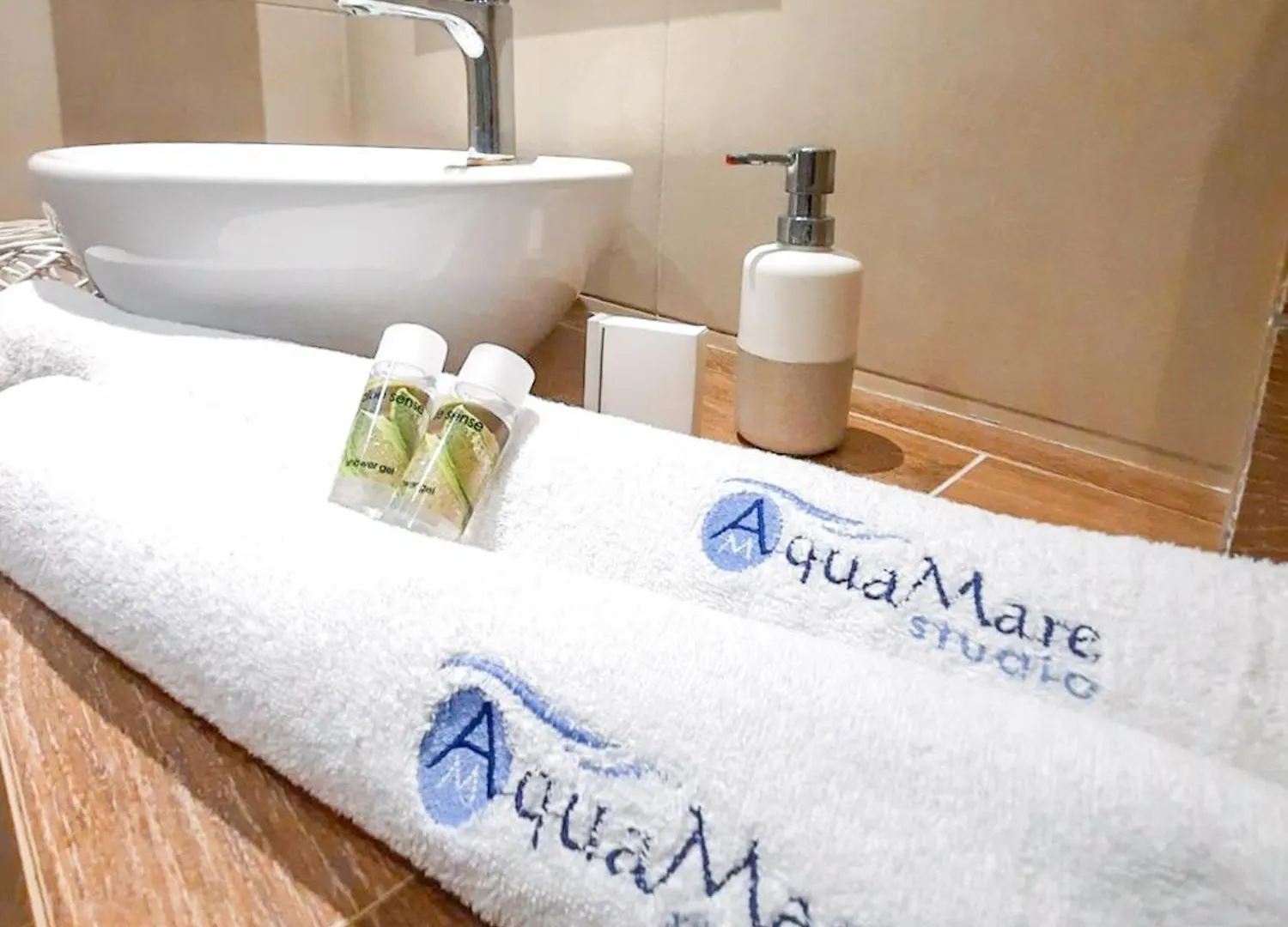Aquamare Studios Pefkochori Apartahotel